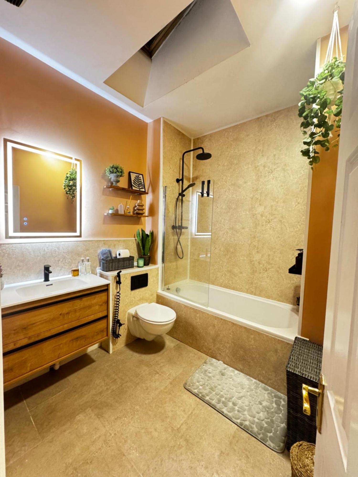Finnstown Hall- Private Room In Shared Apartment With The Host ダブリン エクステリア 写真